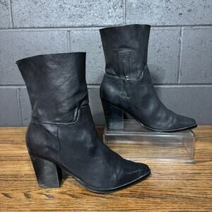 Bleecker & Bond Women’s 9 Black Leather Ankle Boots Block Heel Pointed Toe